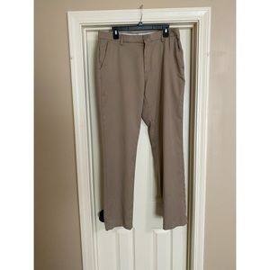 Amazon Essentials Men’s Dress Pants
